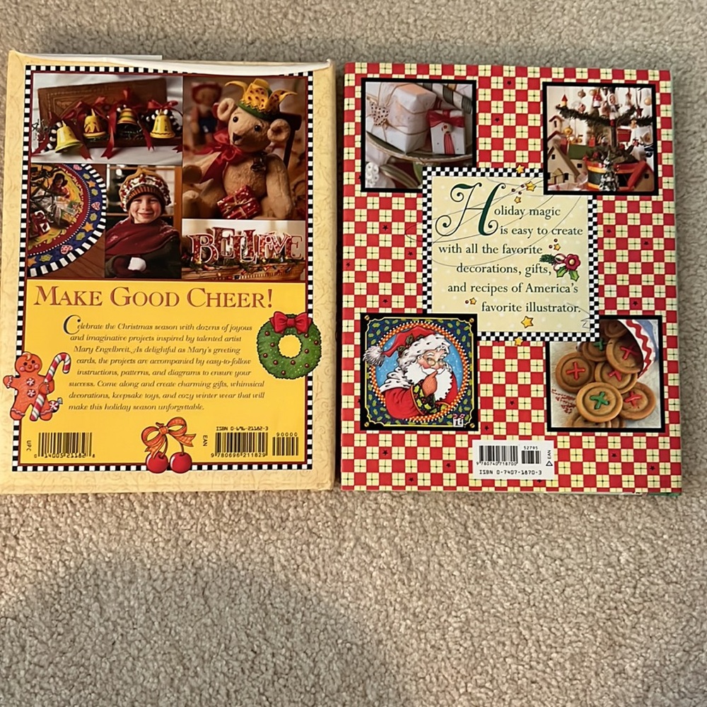 Two Mary Engelbreit Hardcover Christmas Books- barely used - Picture 2 of 11